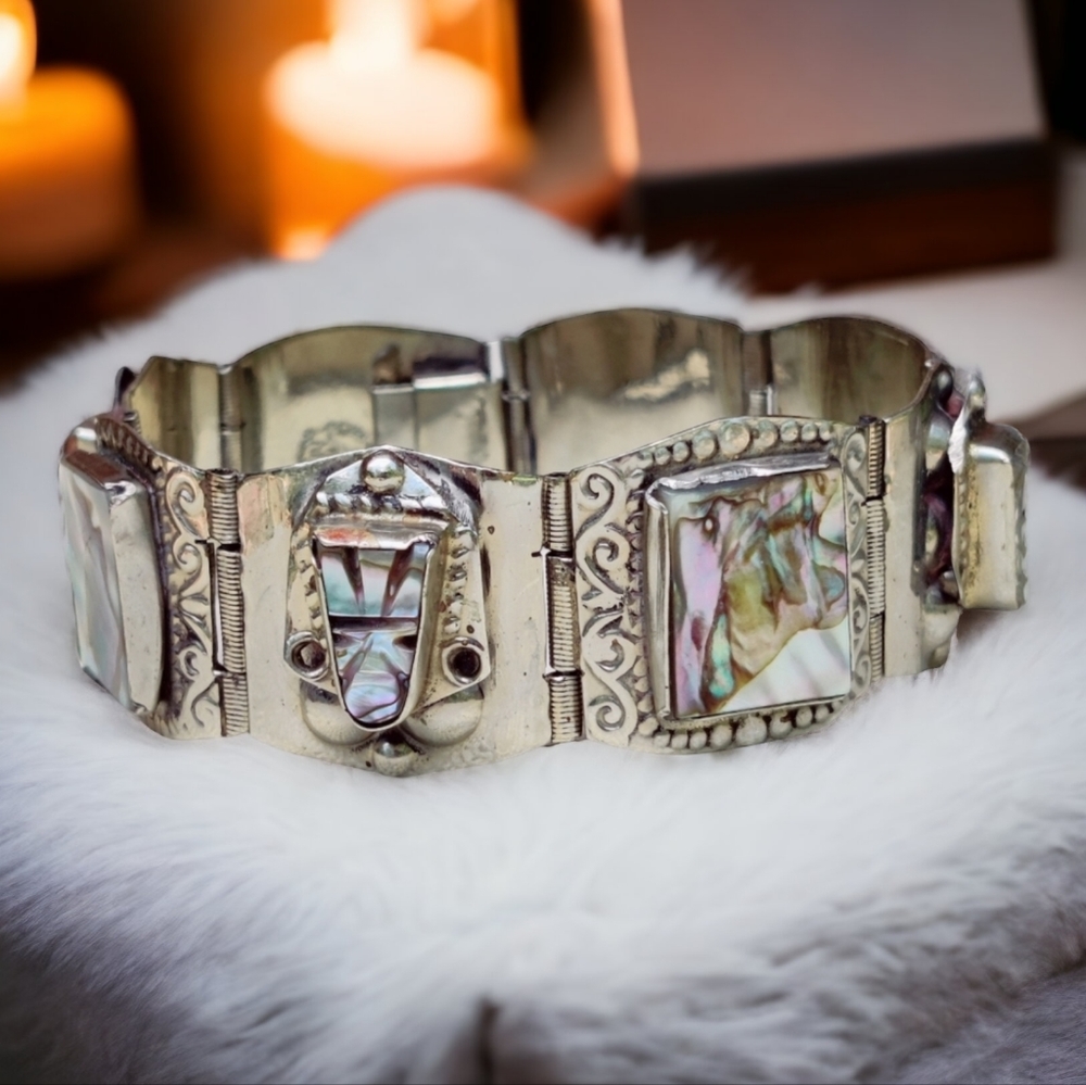 Vintage sterling Hecho en Mexico a along panel bracelet